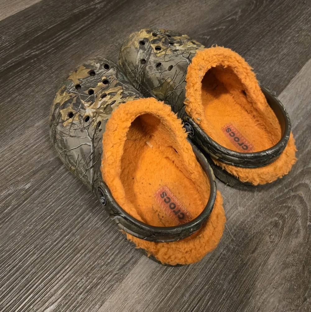 CROCS Kids Camouflage and Orange Slippers